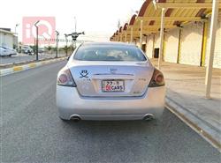 نيسان ألتيما